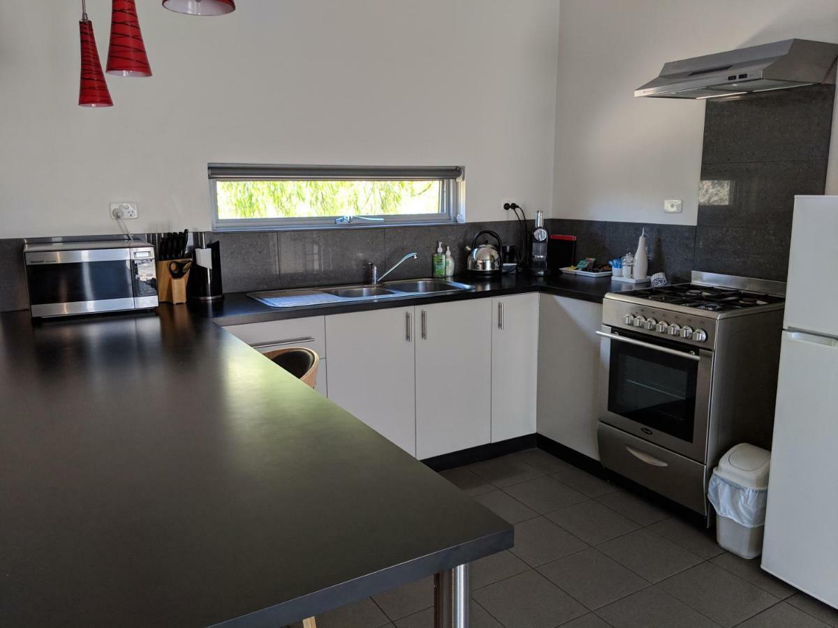 Hanover Bay Apartments Олбани Экстерьер фото