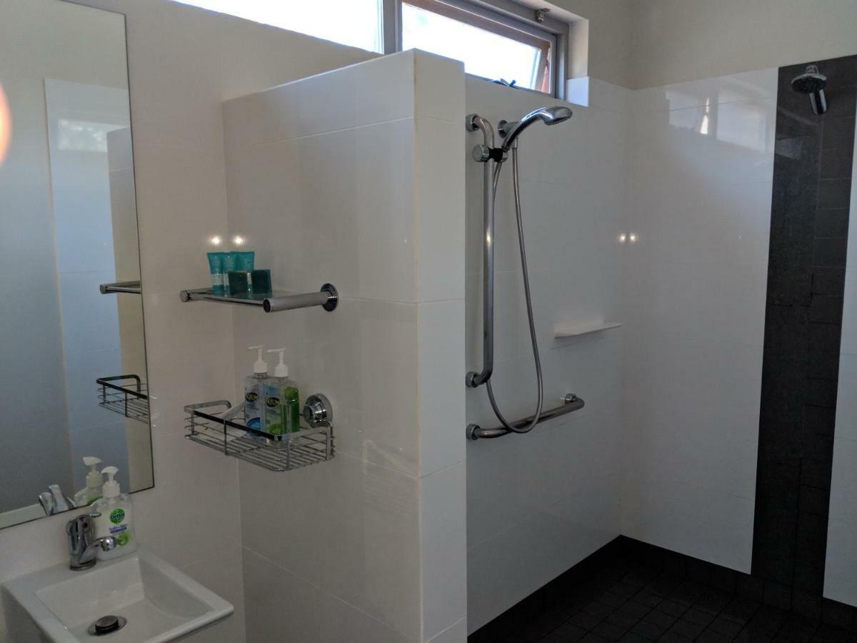 Hanover Bay Apartments Олбани Экстерьер фото
